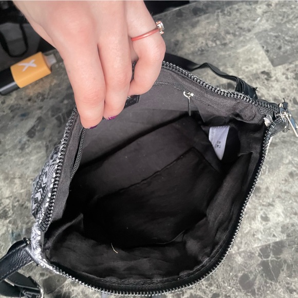 Ardene Bag - Picture 9 of 11